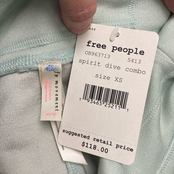 NWT Free People Far Out Jogger Green Size XS Stripe New With Tags Boho Mint Pant - Picture 3 of 6